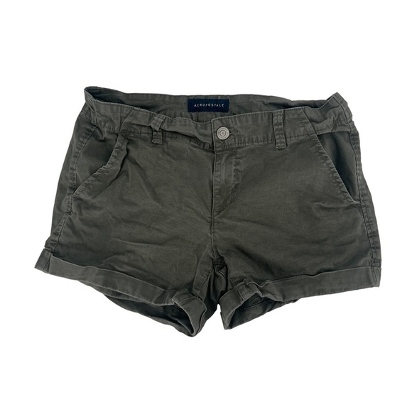Aeropostale Green Cuffed Hem Chino Shorts Size 8 Women’s - Picture 1 of 5